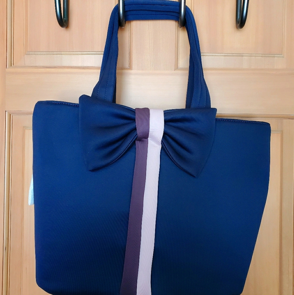 Crush It Bow Tote